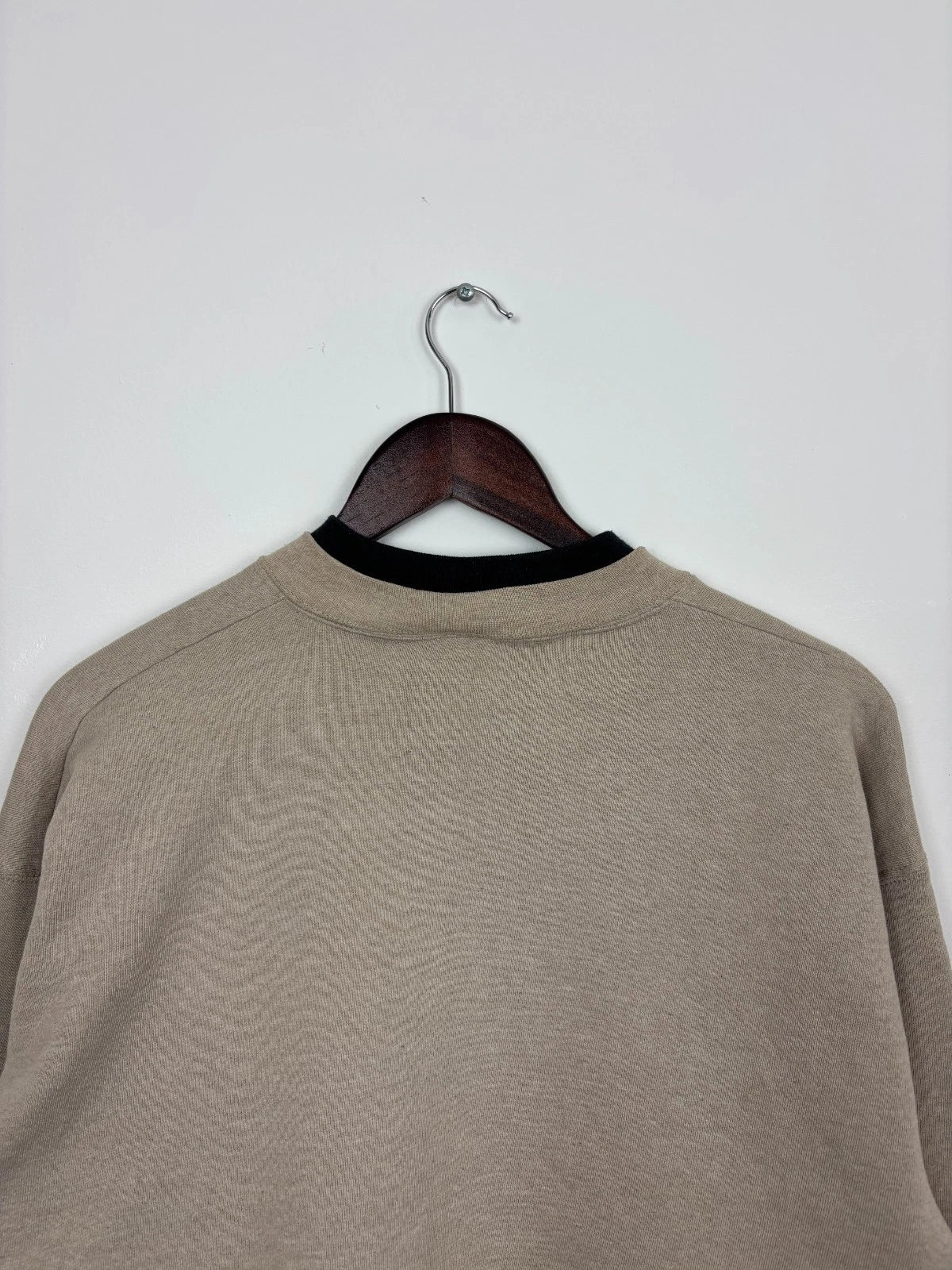 Vintage 1990s Brown Wolf Sweatshirt - Animal Graphic Sweater - Size XL