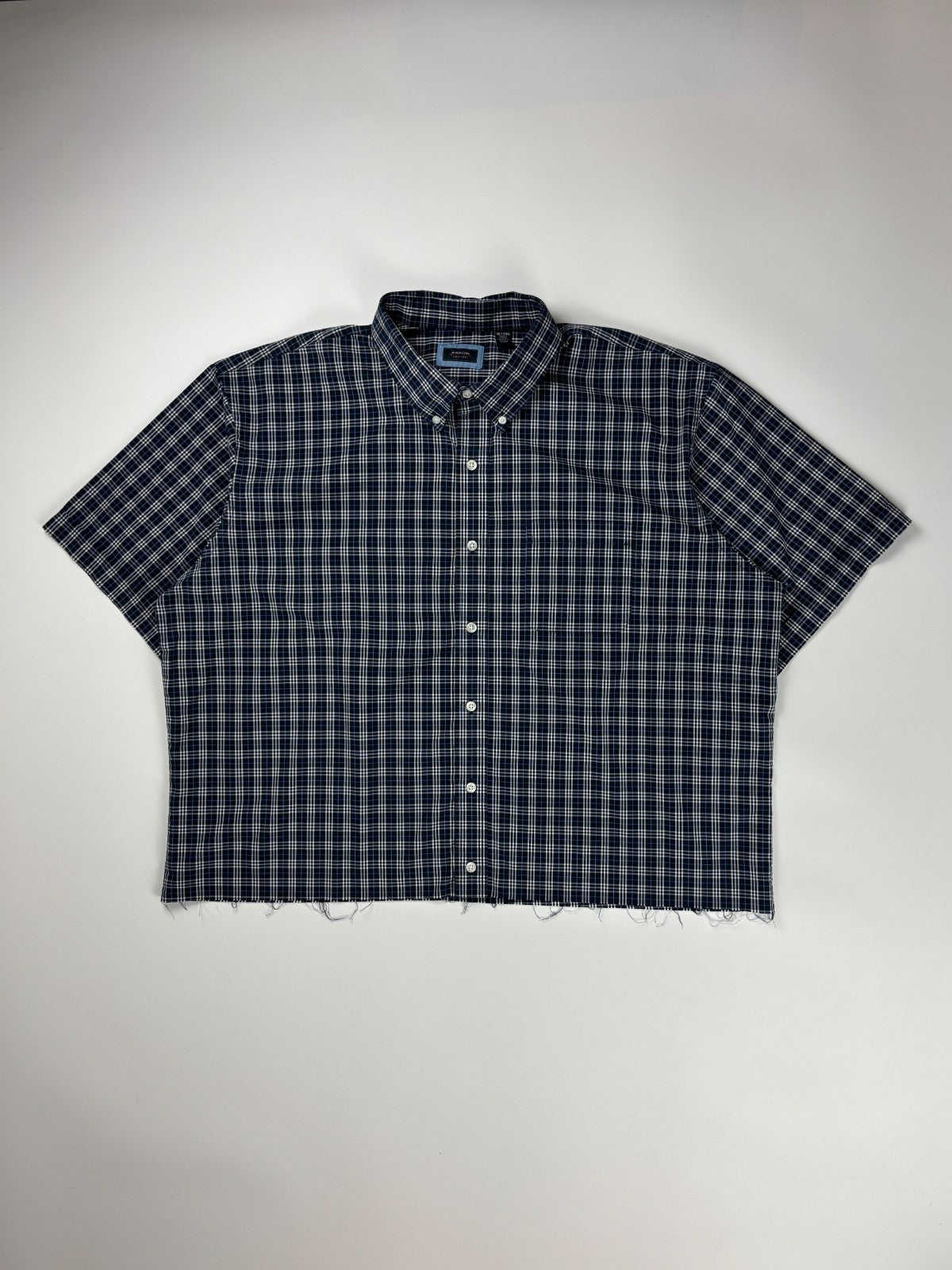 Vintage Arrow Plaid Cropped Button Up Shirt