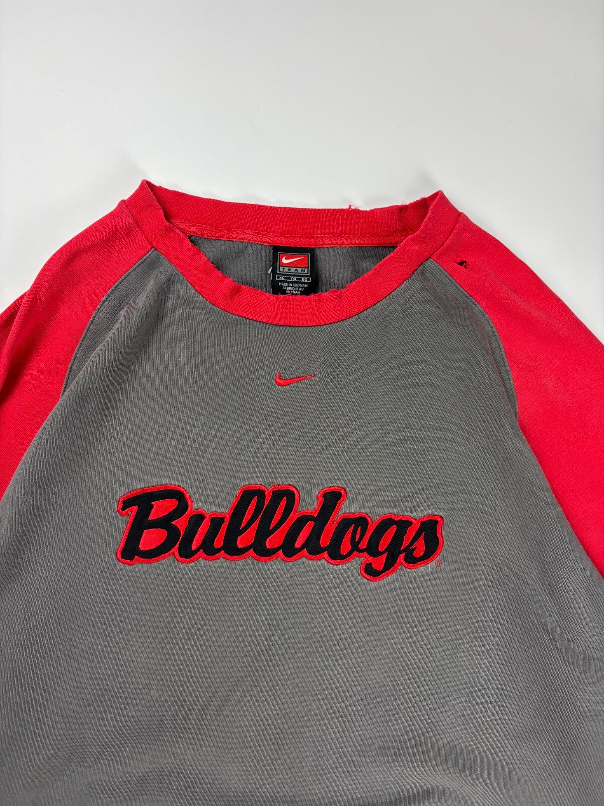 Vintage Nike Georgia Bulldogs Long Sleeve Shirt