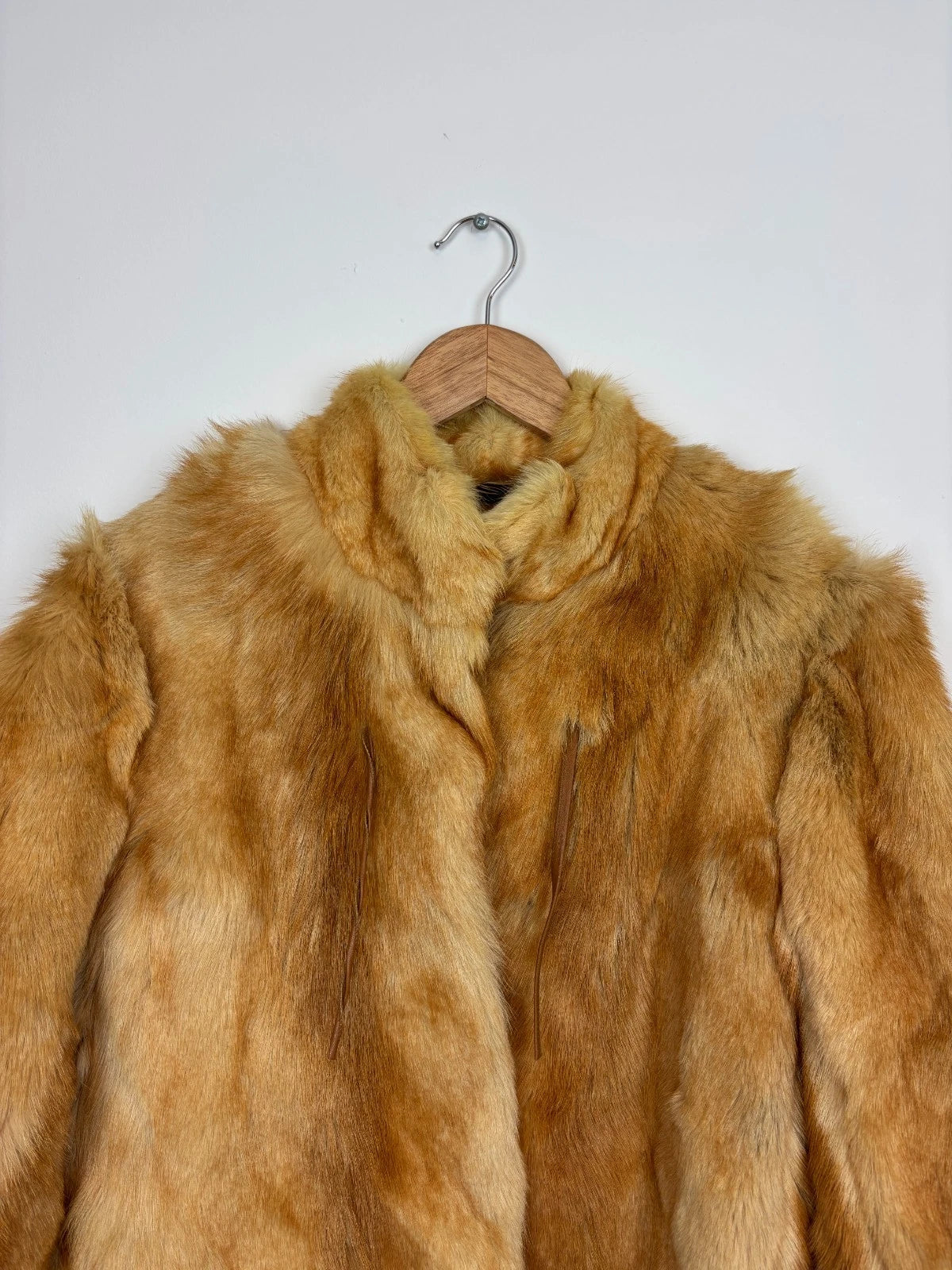 Vintage 1980s Real Fur Coat / Size 42 Medium / 100% Viscose / Orange Fur Coat