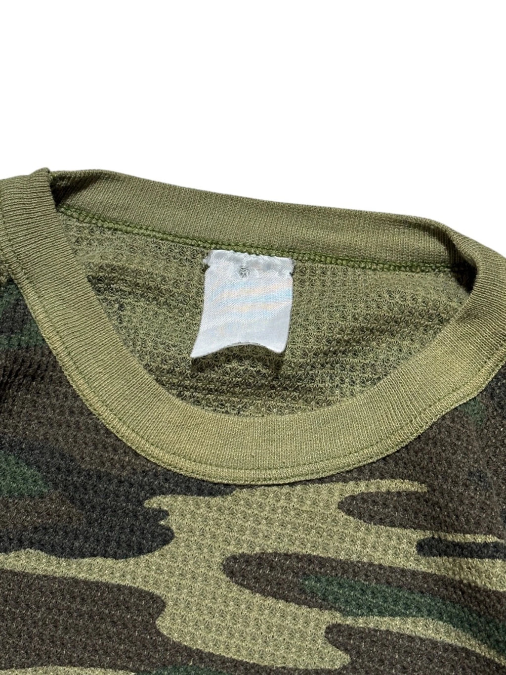 Vintage 1990s Camo Thermal Long Sleeve Shirt - Medium - Green Army