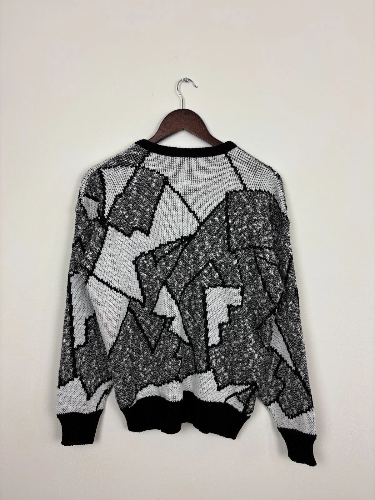 Vintage 1990s Gray Abstract Pattern Knit Sweater - Size Large