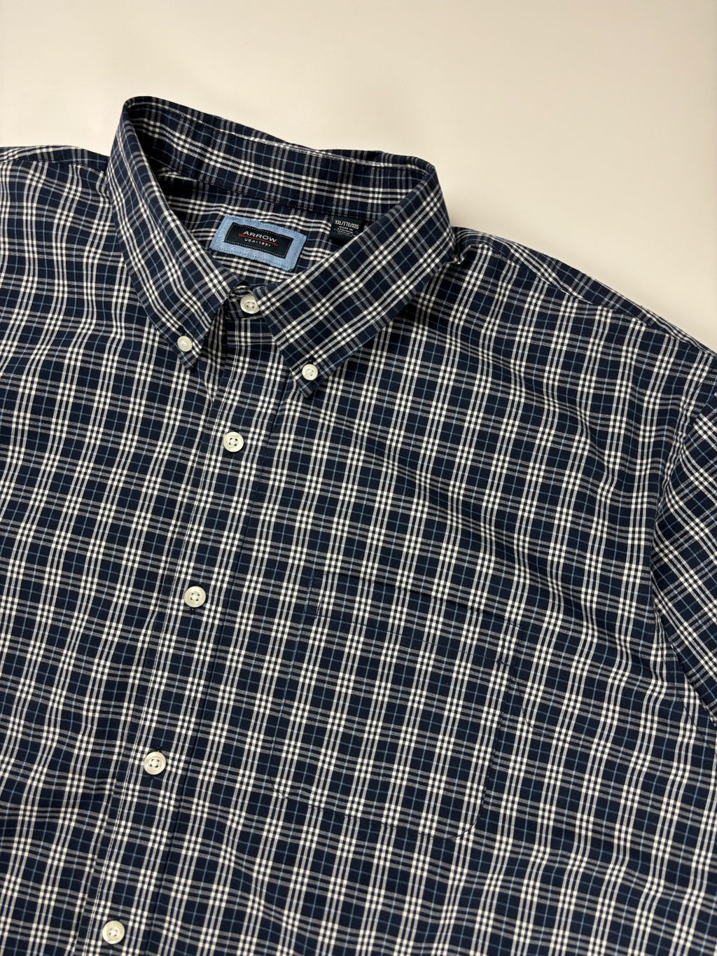 Vintage Arrow Plaid Cropped Button Up Shirt
