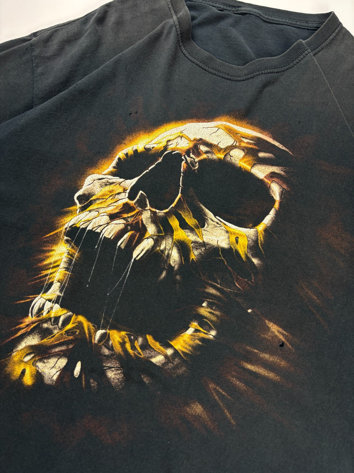 Vintage Y2K Skull Cropped Tee