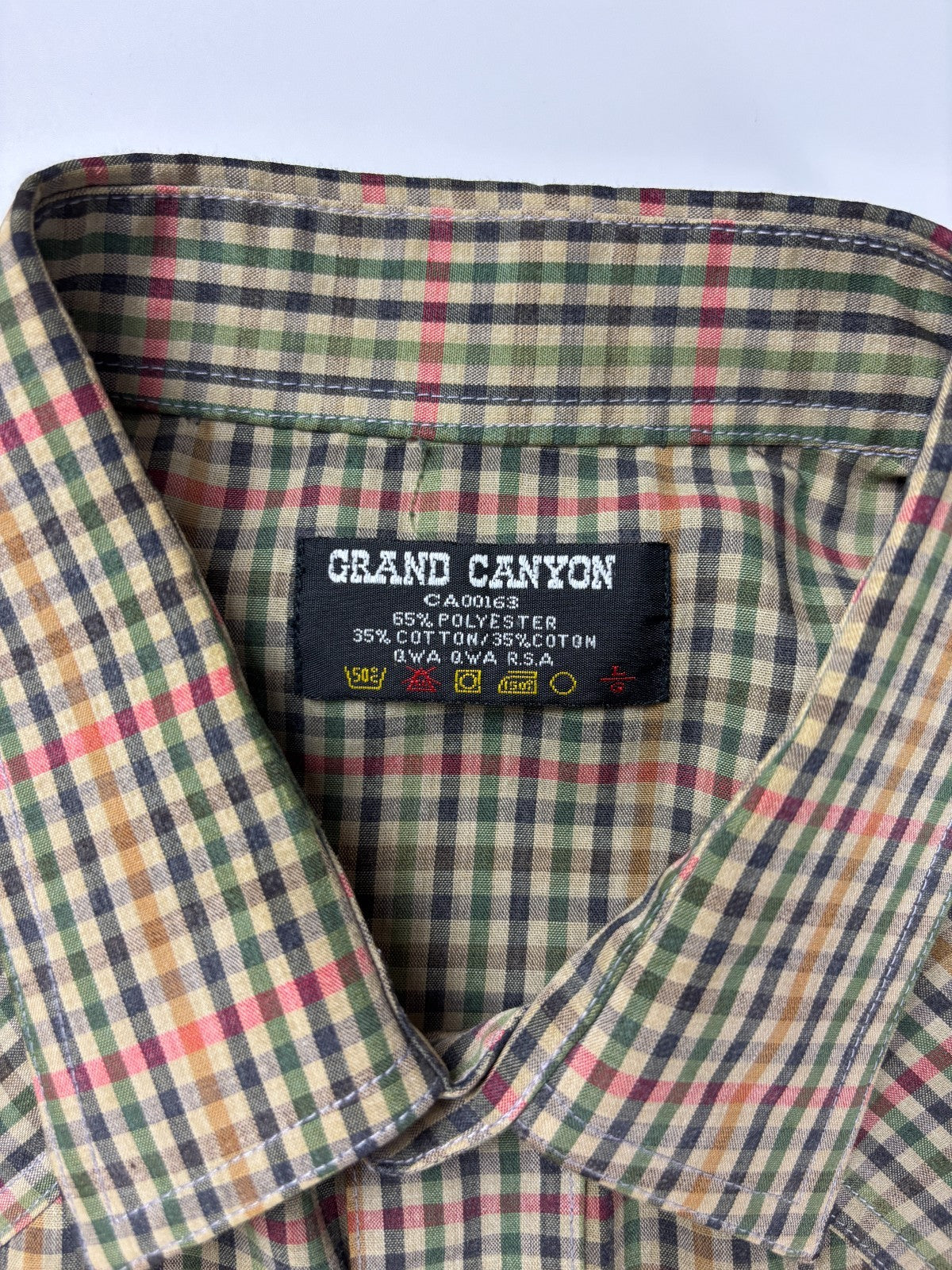Vintage Grand Canyon Plaid Cropped Button Up Shirt