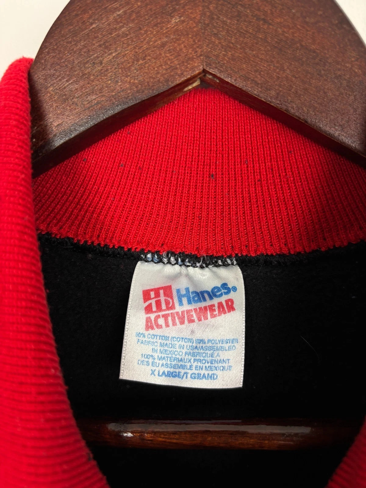 Vintage 1990s Christmas Cardinals Sweatshirt - Winter Birds - Size XL