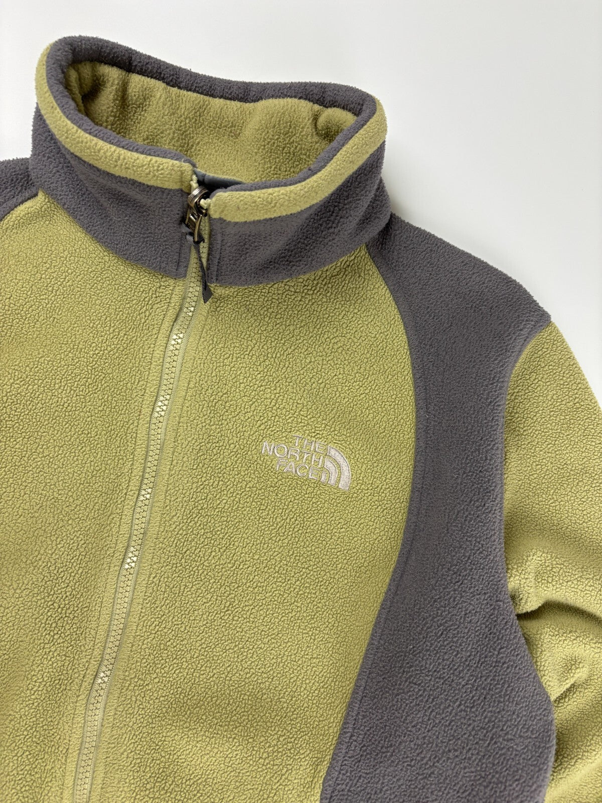 Vintage Women's North Face Sweater