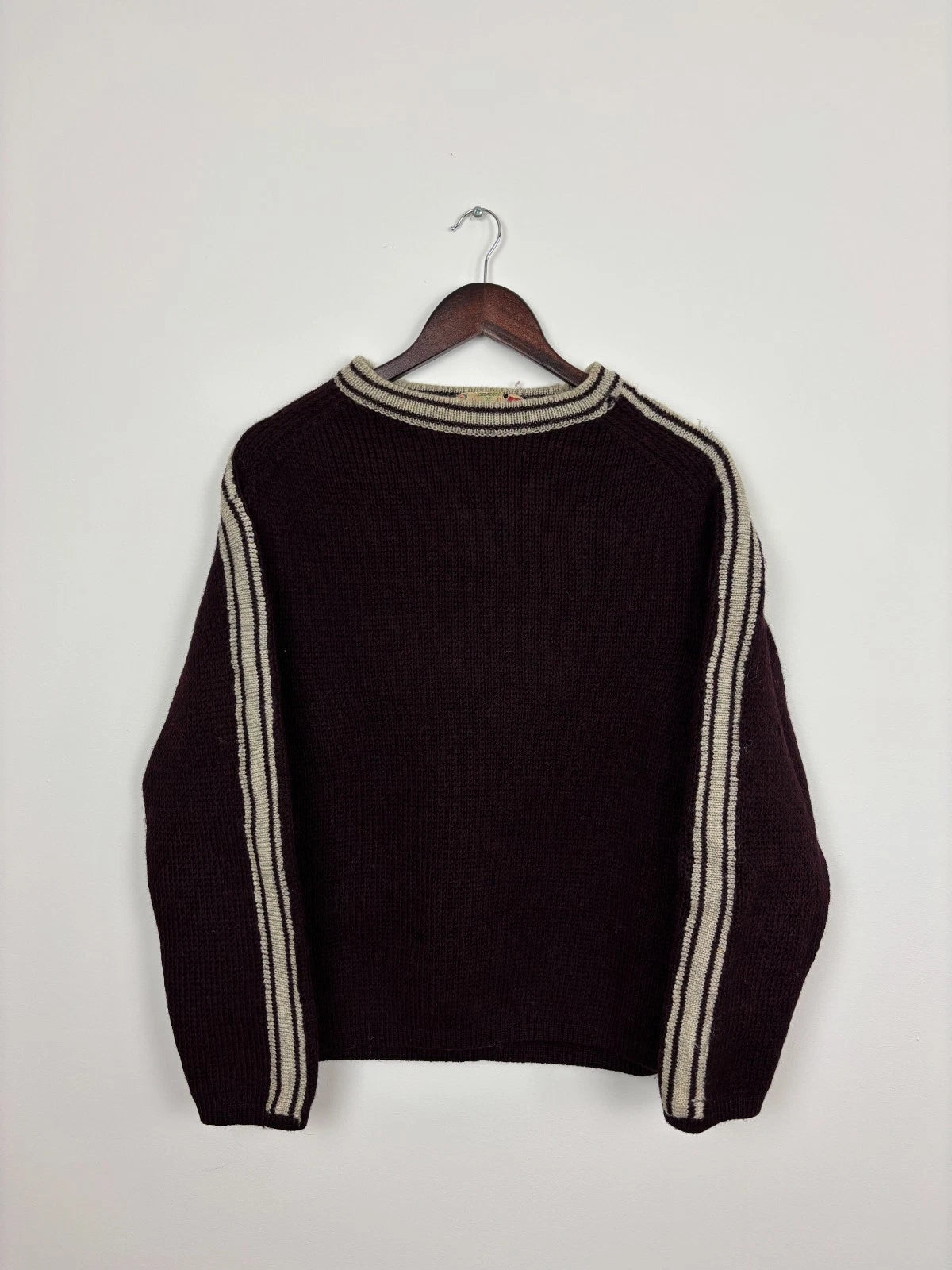 Vintage 1980s Maroon Cropped Italian Chunky Wool Knit Sweater - Size Medium