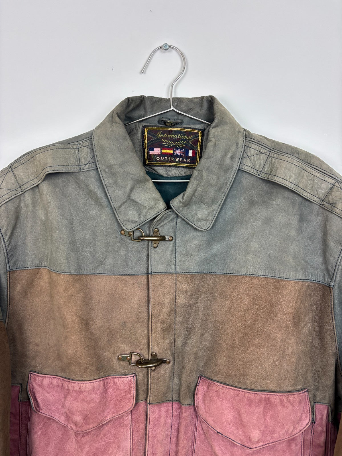 1990s Vintage International Outerwear Suede Bomber Jacket