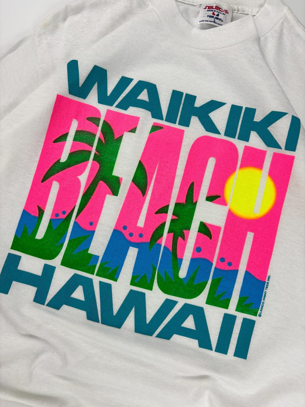 Vintage Hawaii Waikiki Beach Tee