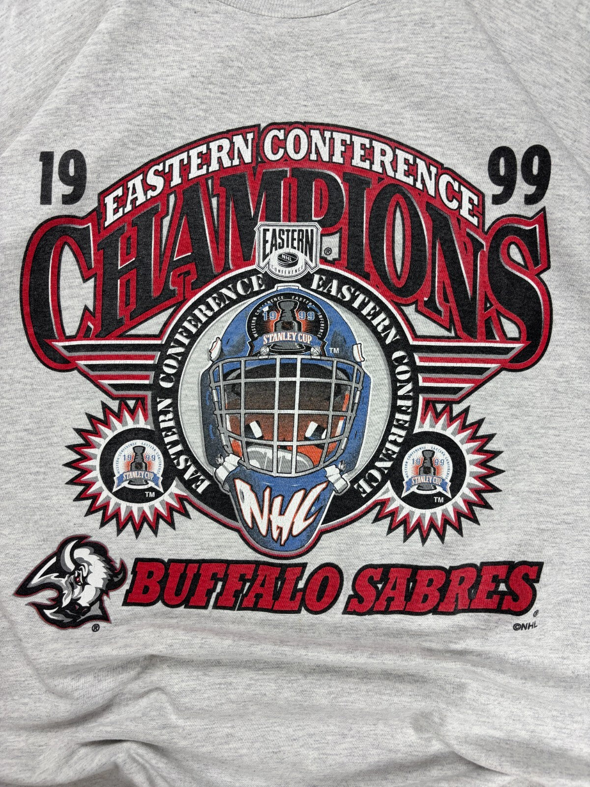 Vintage NHL Buffalo Sabres Tee