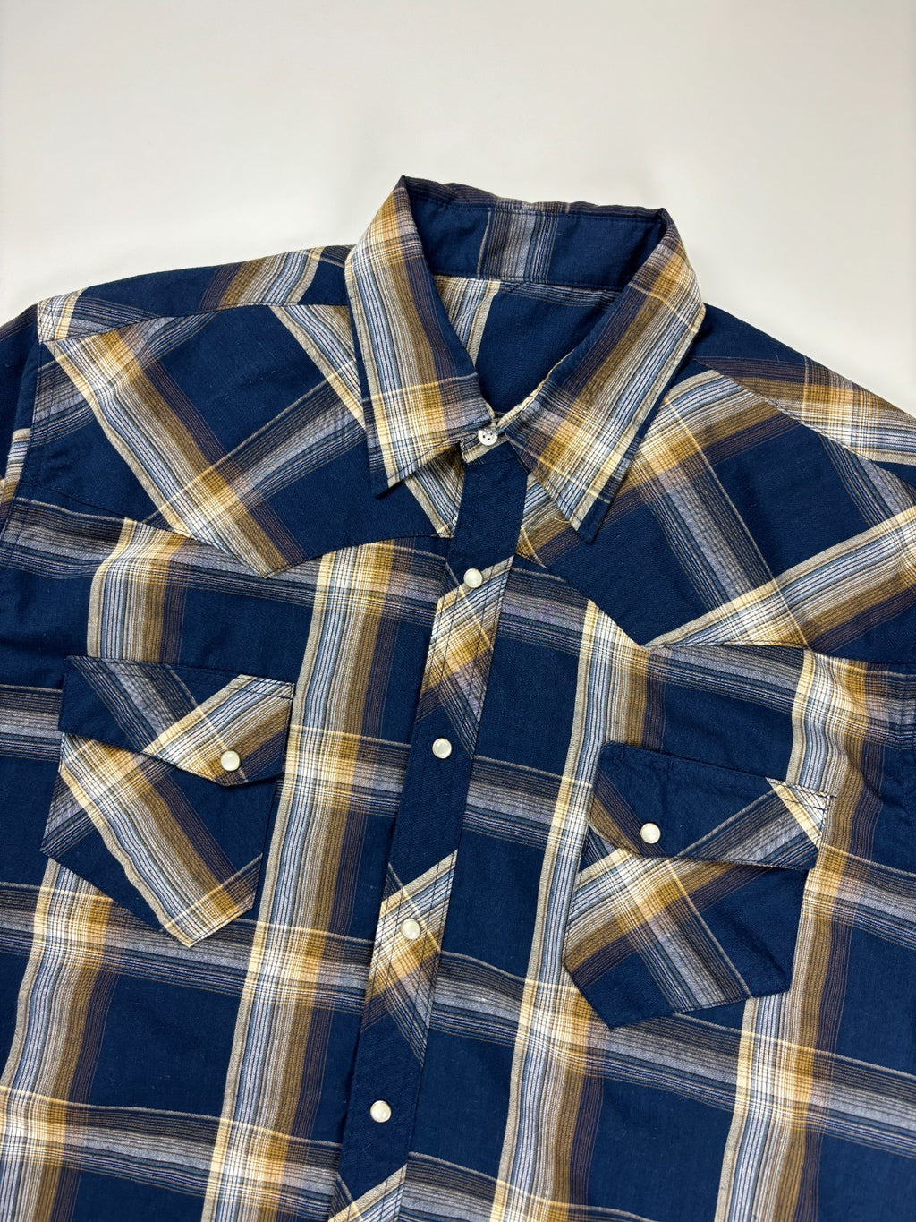 Vintage Western Plaid Cropped Button Up Shirt
