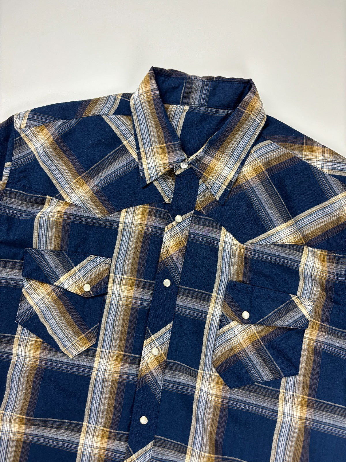 Vintage Western Plaid Cropped Button Up Shirt