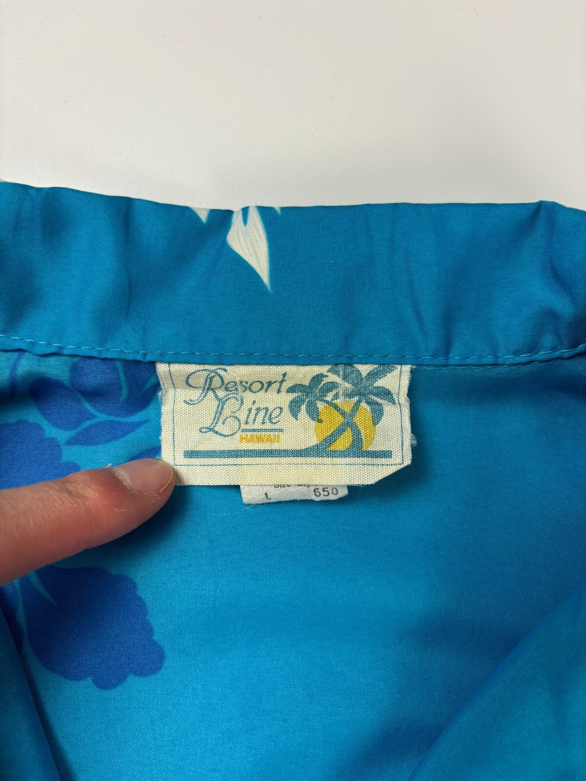 Vintage Resort Line Hawaiian Button Up Shirt