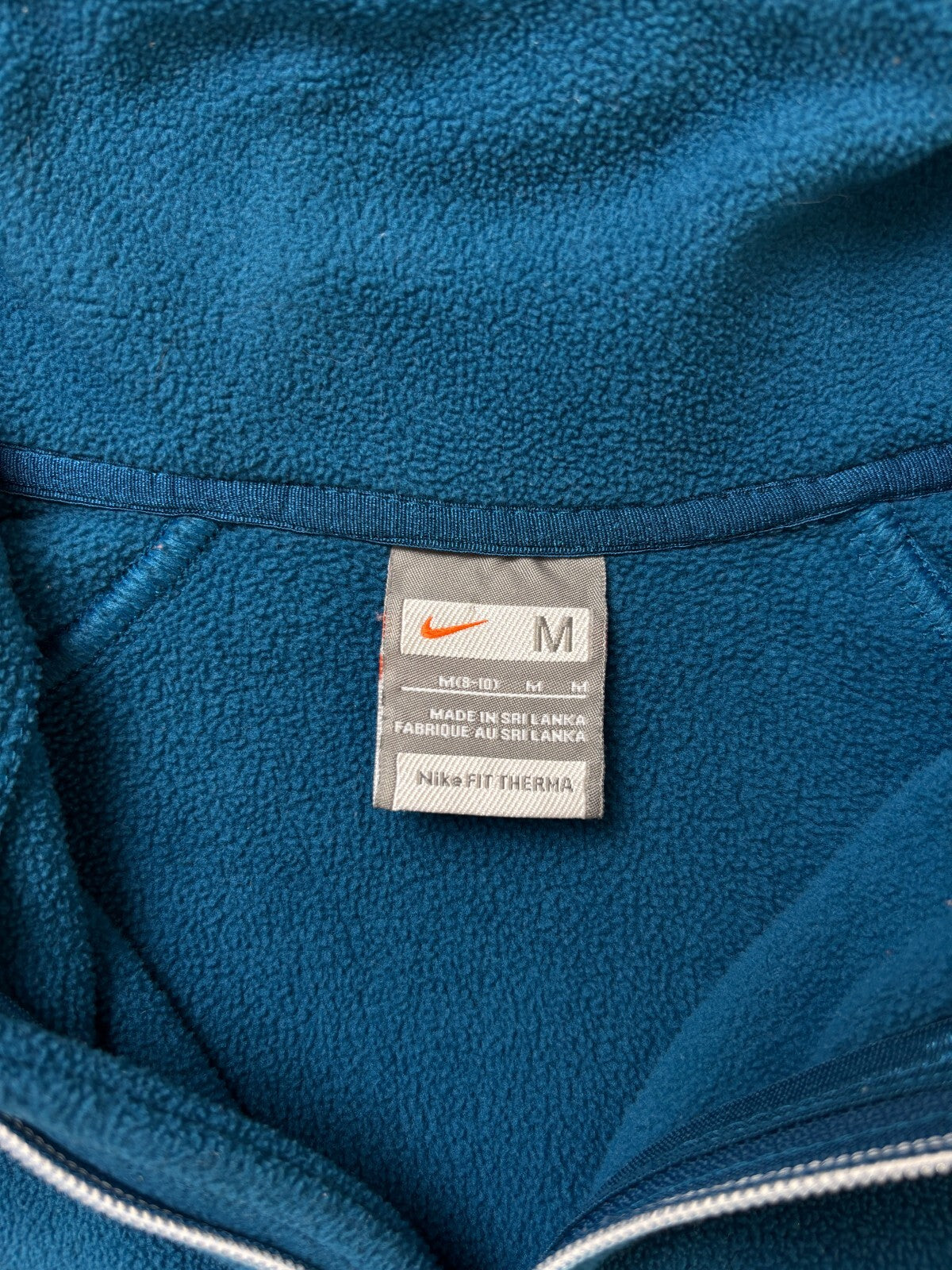 Vintage Women's Nike Sweater