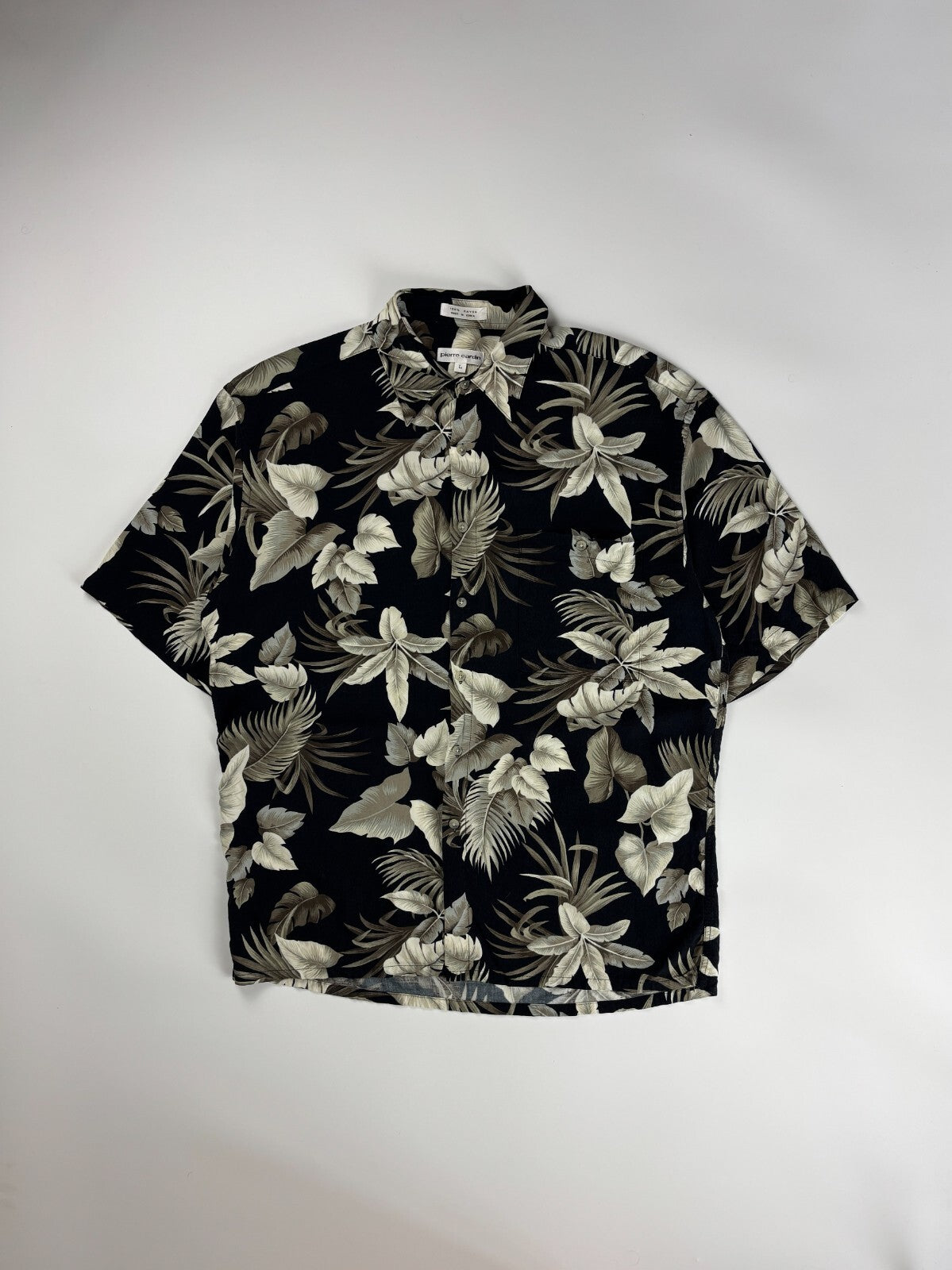 Vintage Pierre Cardin Hawaiian Button Up Shirt