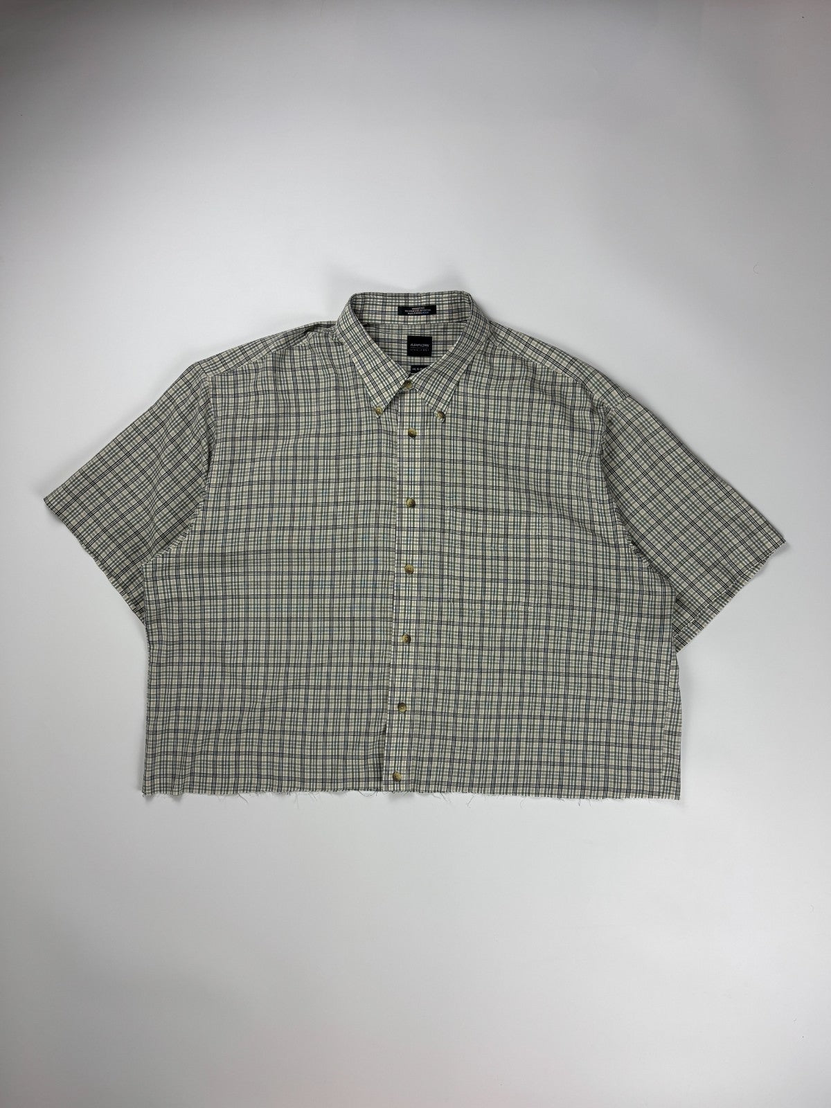 Vintage Arrow Plaid Cropped Button Up Shirt