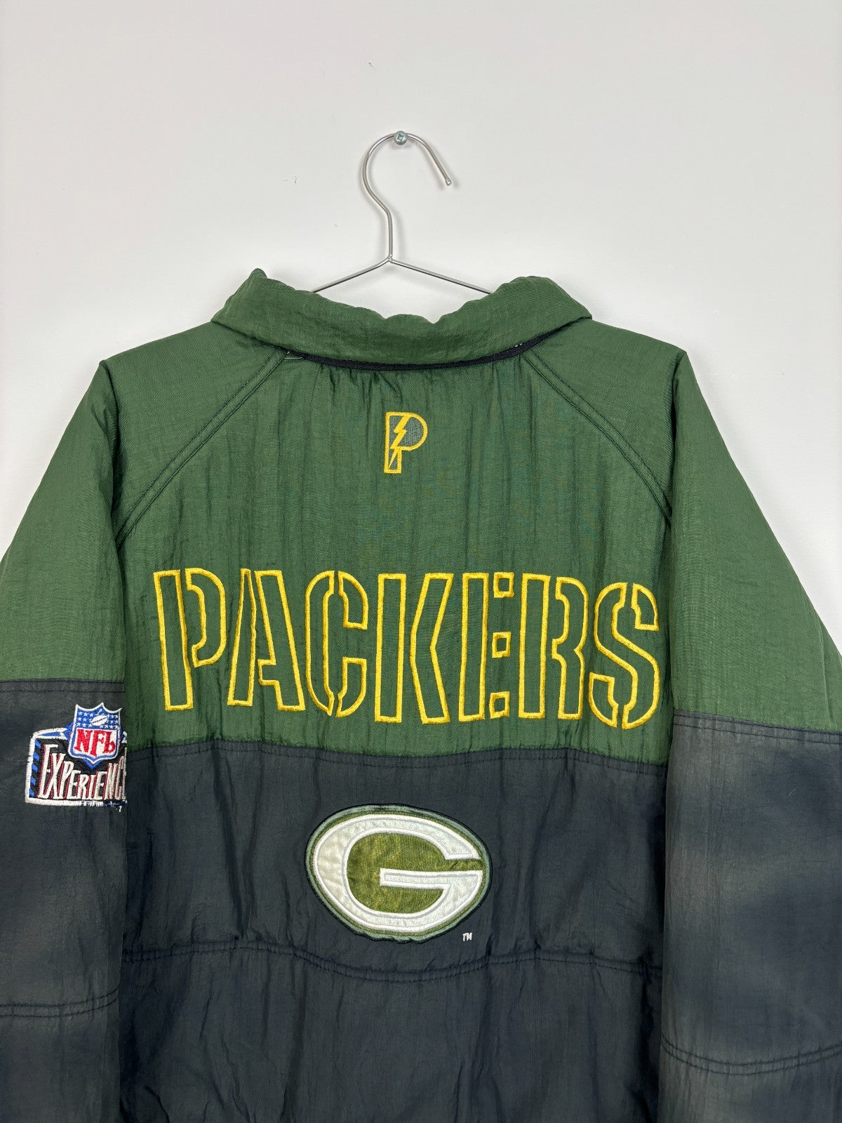 1990s Vintage Pro Player Green Bay Packers Jacket