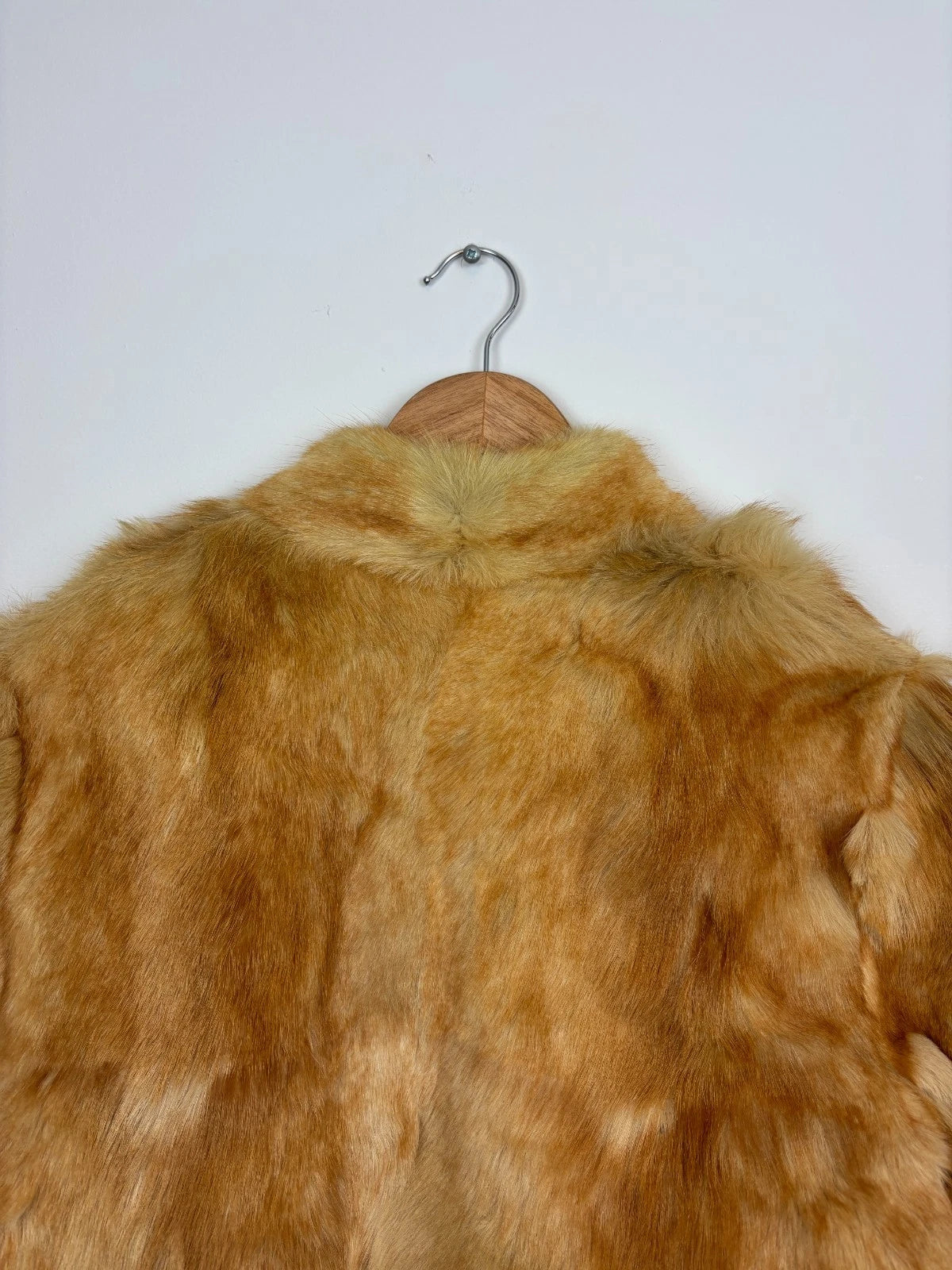 Vintage 1980s Real Fur Coat / Size 42 Medium / 100% Viscose / Orange Fur Coat