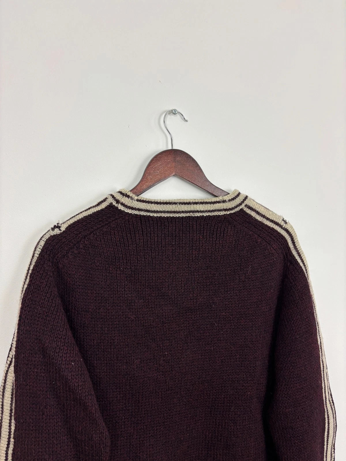 Vintage 1980s Maroon Cropped Italian Chunky Wool Knit Sweater - Size Medium