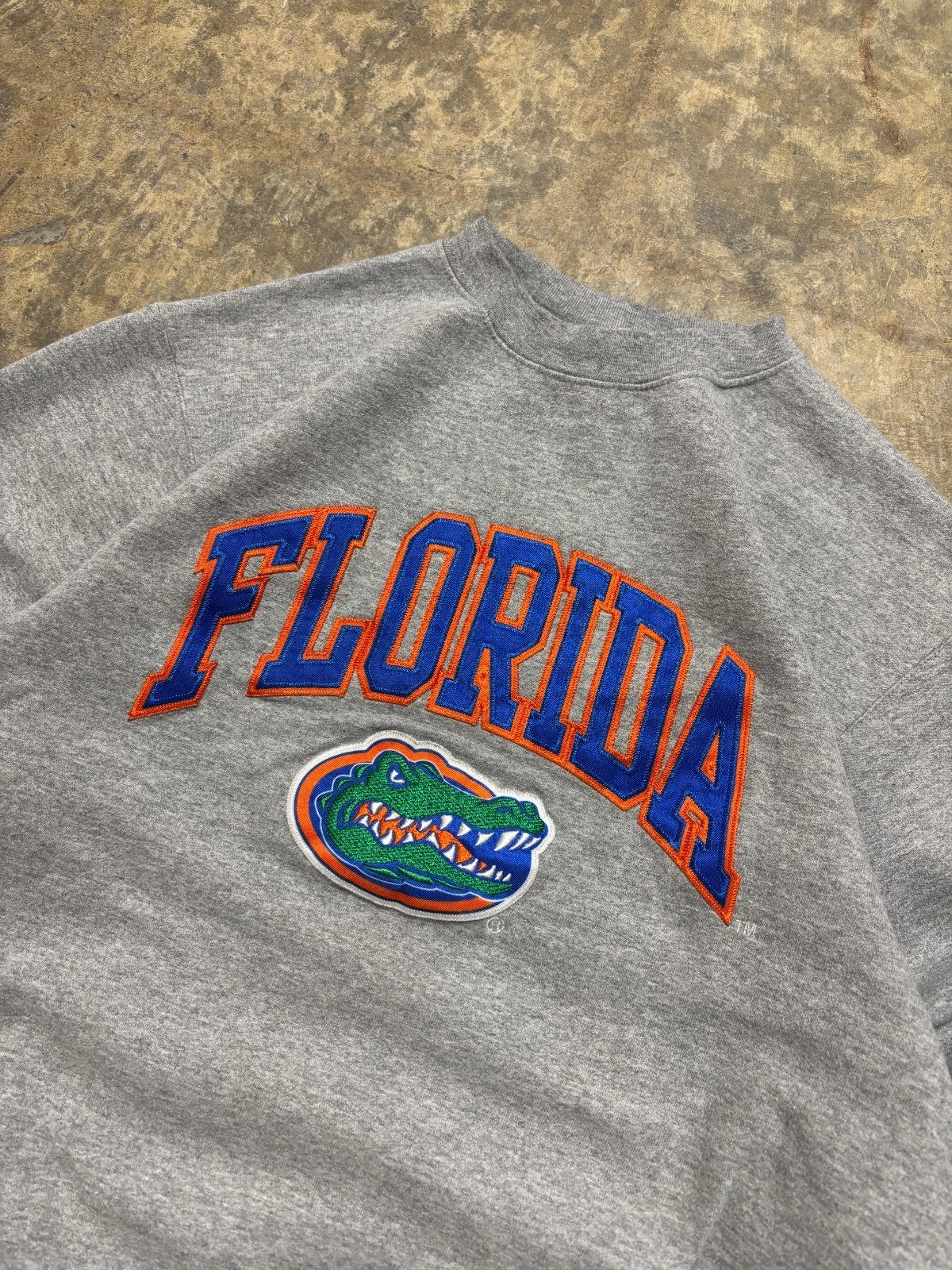 Vintage Champion Florida Gators Sweatshirt - NCAA Sweater - Size Small - Gray