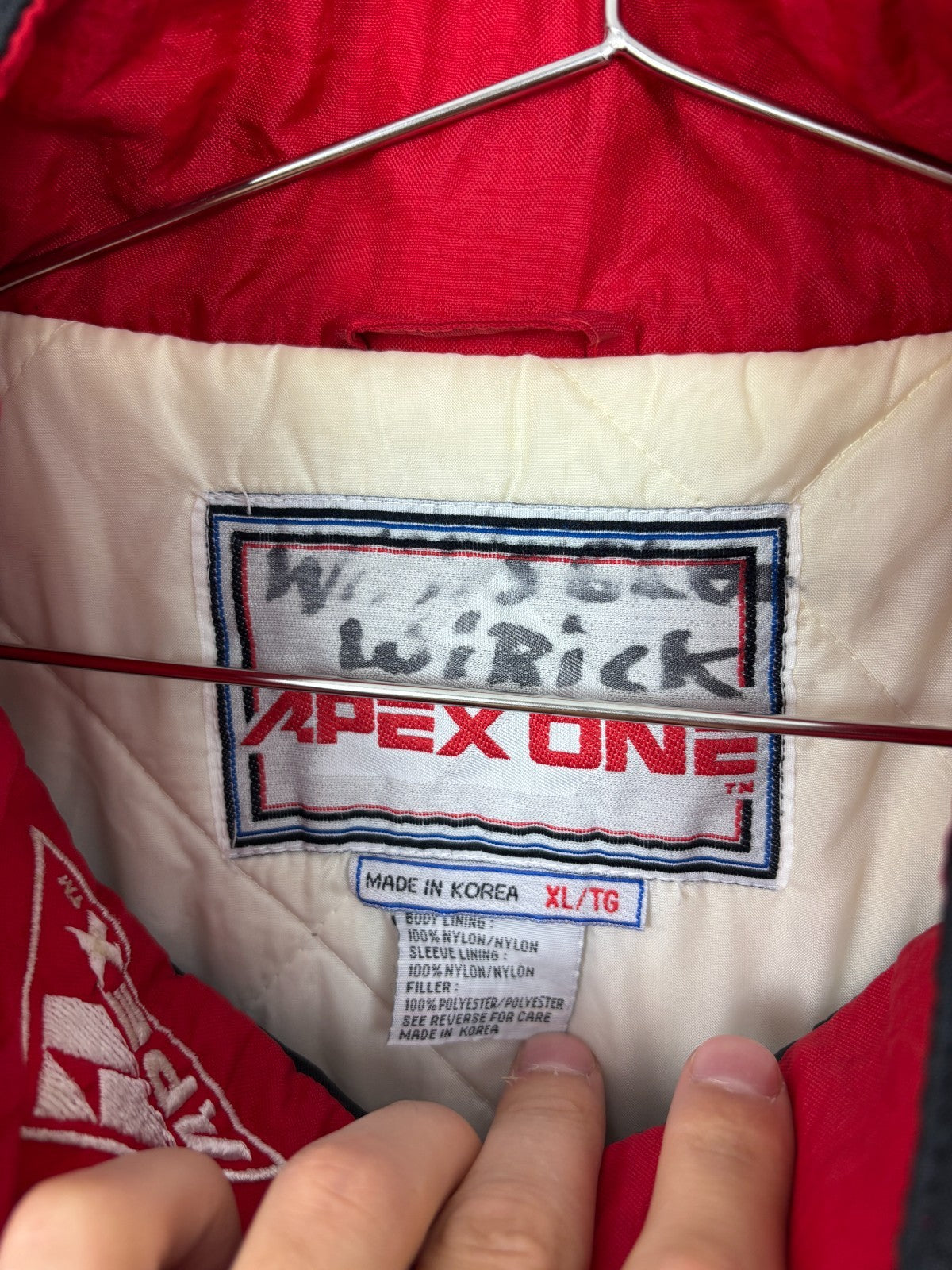 1990s Vintage Apex Wisconsin Badgers Jacket