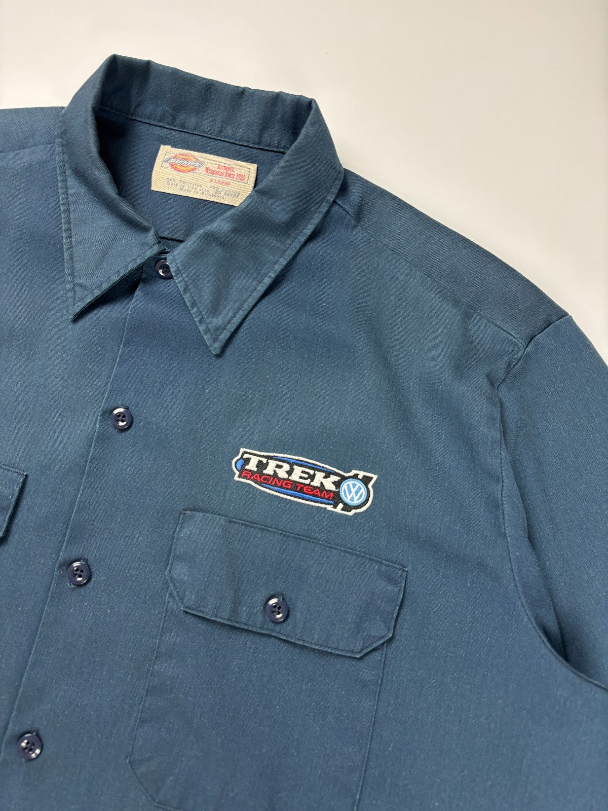 Vintage Dickies Trek Blank Cropped Button Up Shirt