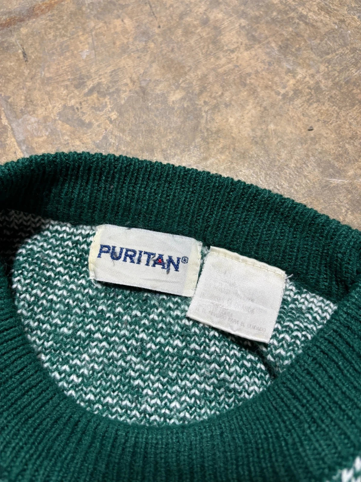 Vintage Puritan Pullover Knit Sweater / Size Medium / Green & White / Cozy Warm