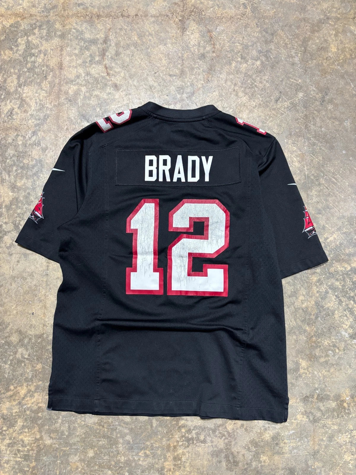Vintage Tampa Bay Buccaneers Jersey / Tom Brady #12 / NFL / Black Size Medium