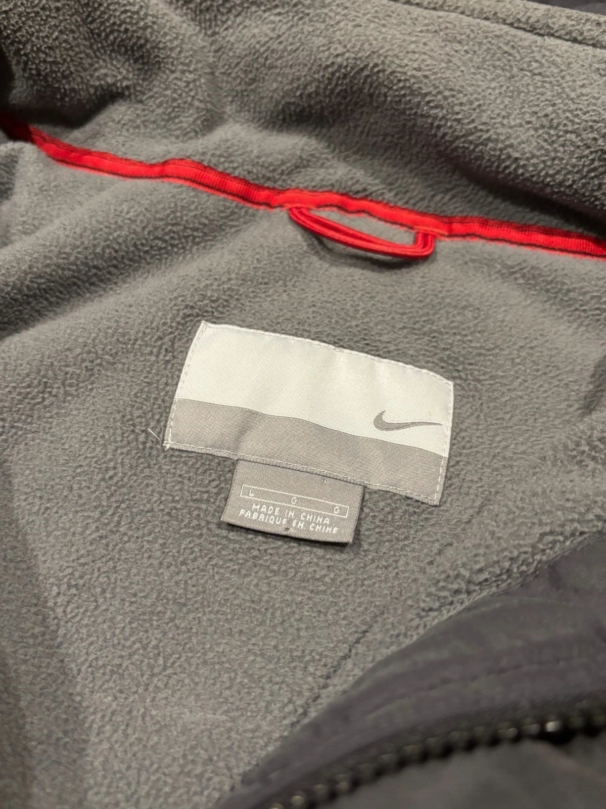 Vintage Nike Winter Jacket - Size Large - Fleece Lined Warm Coat - Red & Black