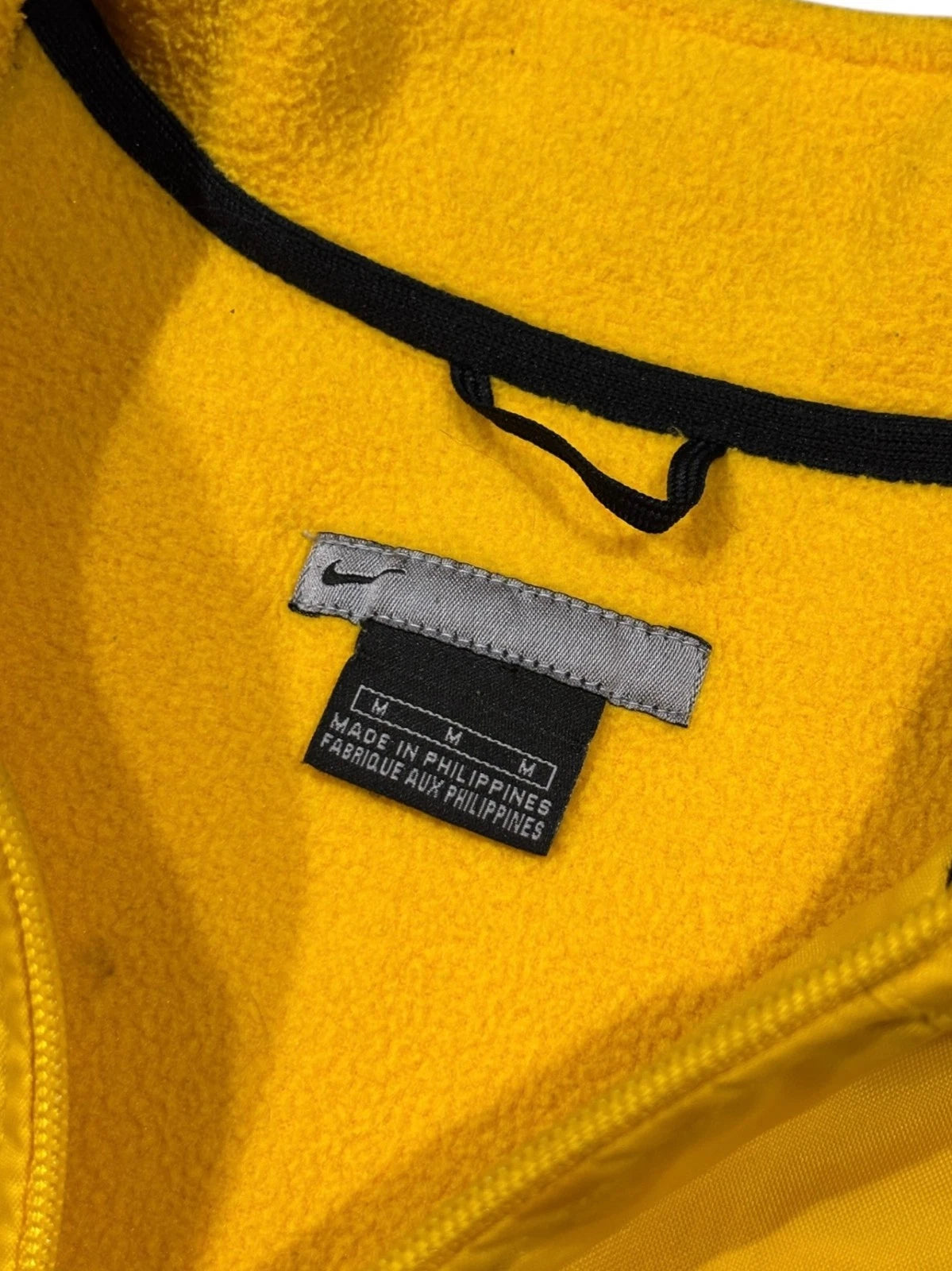 Vintage Yellow Nike Windbreaker Jacket - Size Medium Coat