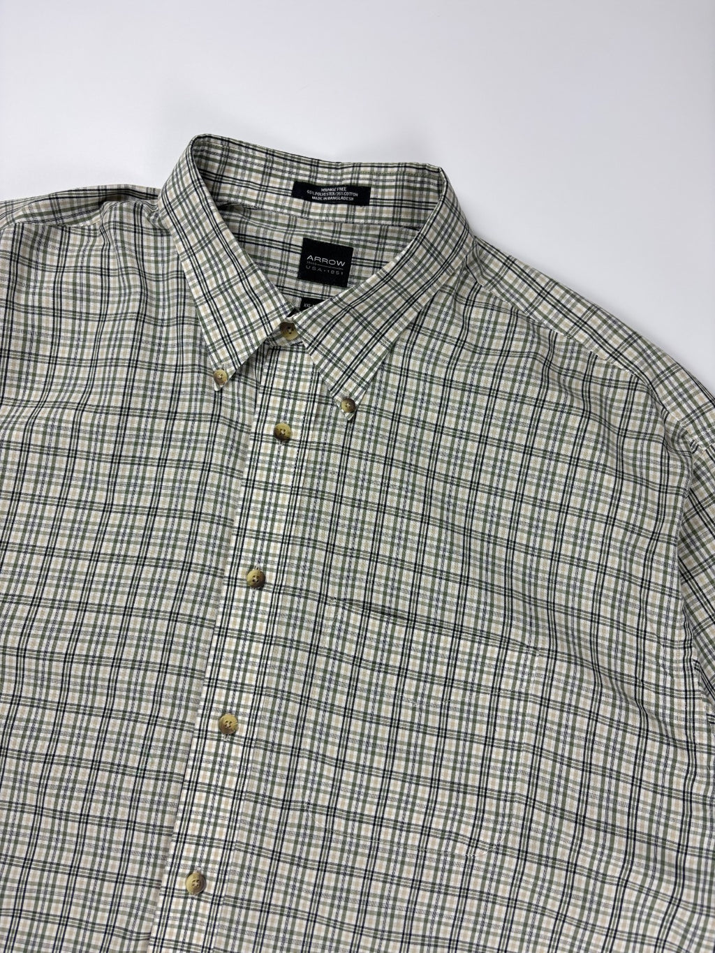 Vintage Arrow Plaid Cropped Button Up Shirt