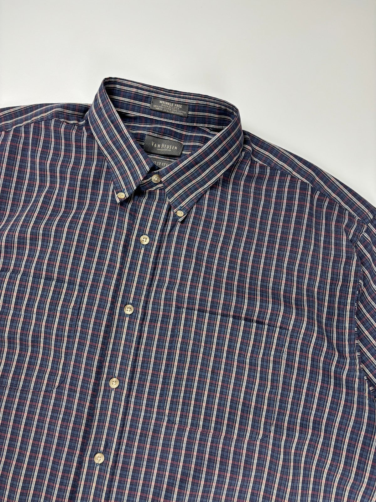 Vintage Van Heusen Plaid Cropped Button Up Shirt