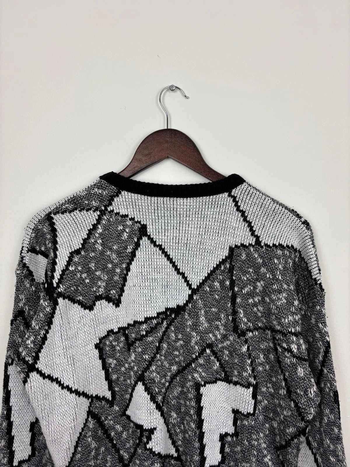 Vintage 1990s Gray Abstract Pattern Knit Sweater - Size Large