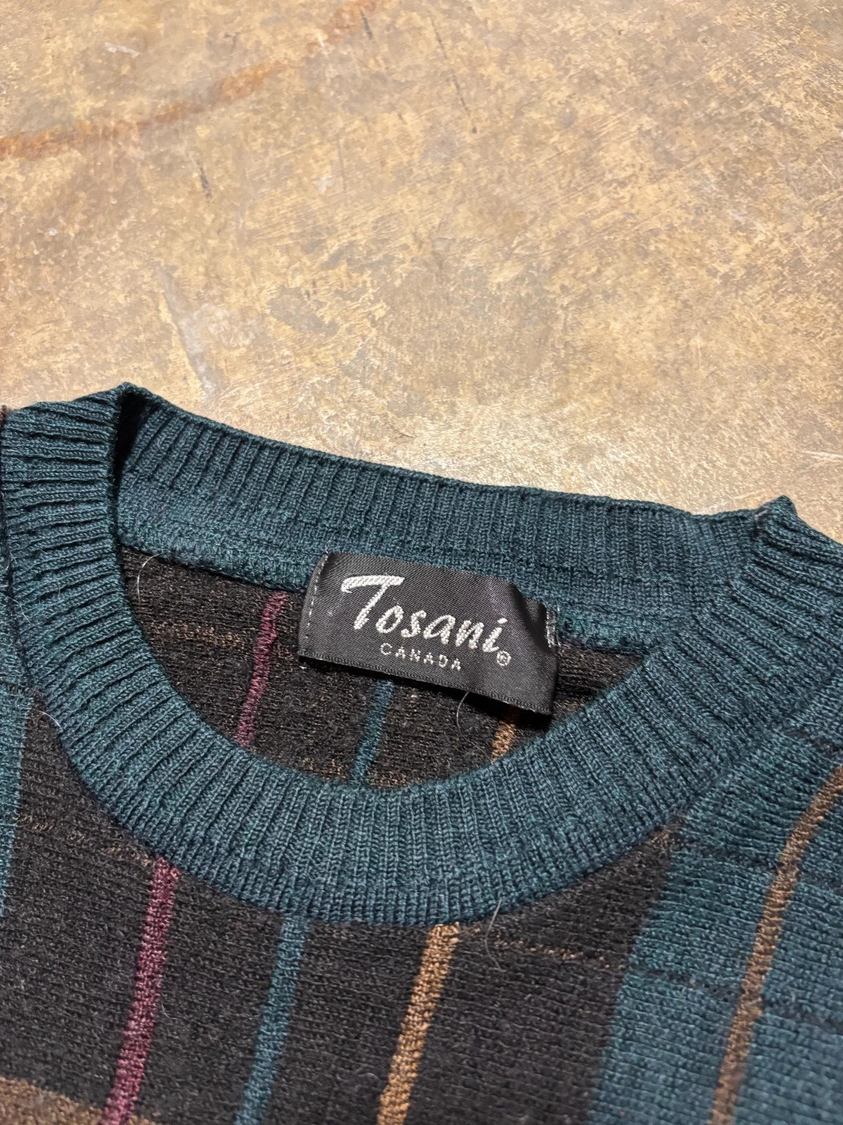 Vintage Tosani Pullover Knit Sweater / Size Medium / Green / Thin Layer