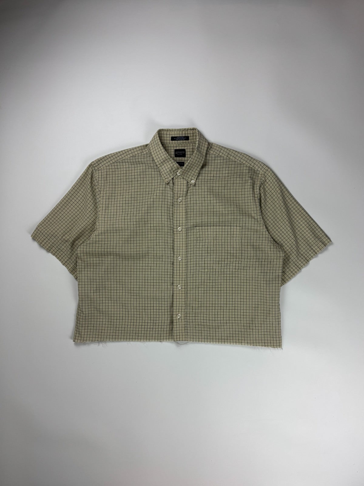 Vintage Arrow Plaid Cropped Button Up Shirt