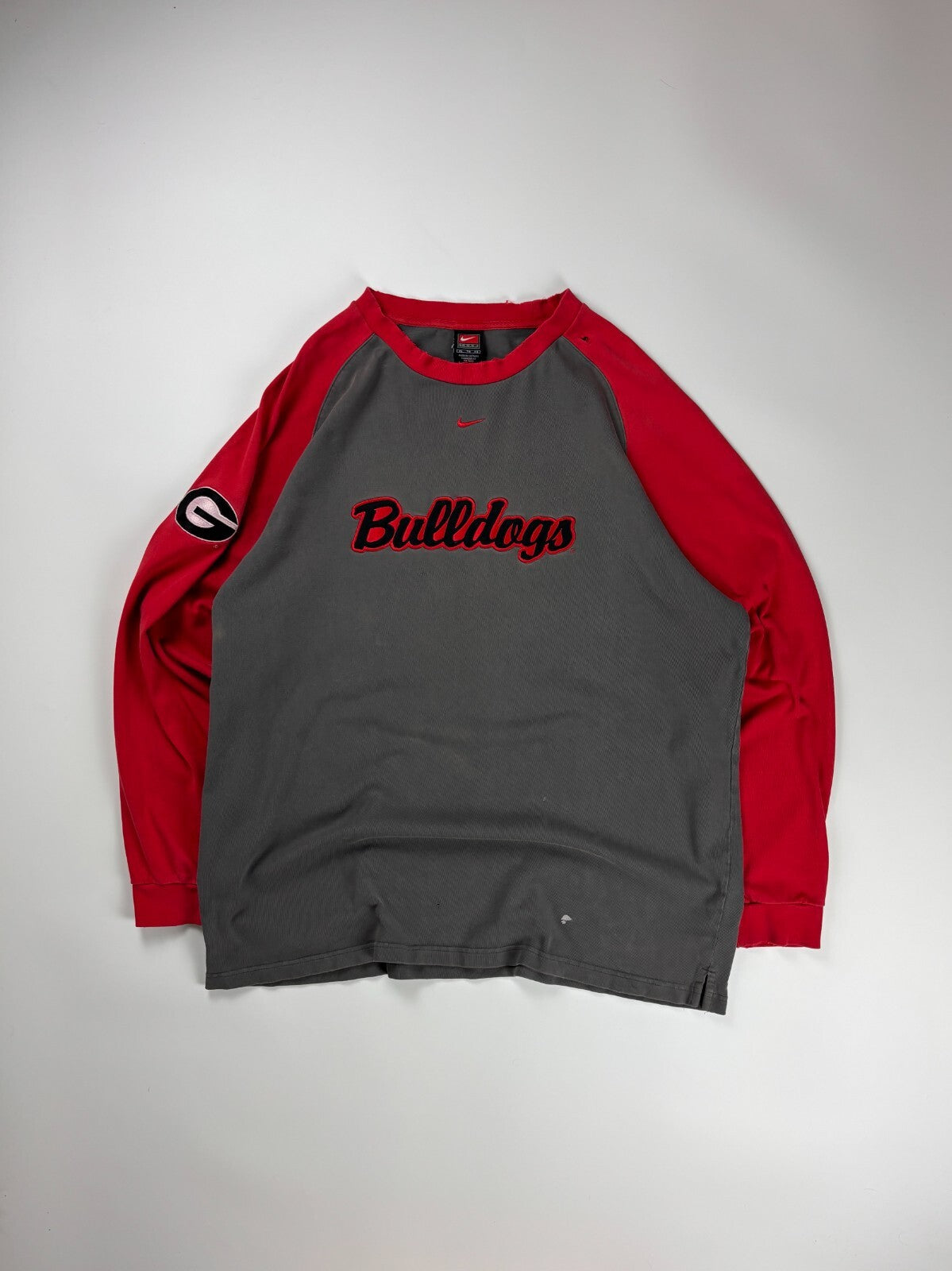 Vintage Nike Georgia Bulldogs Long Sleeve Shirt