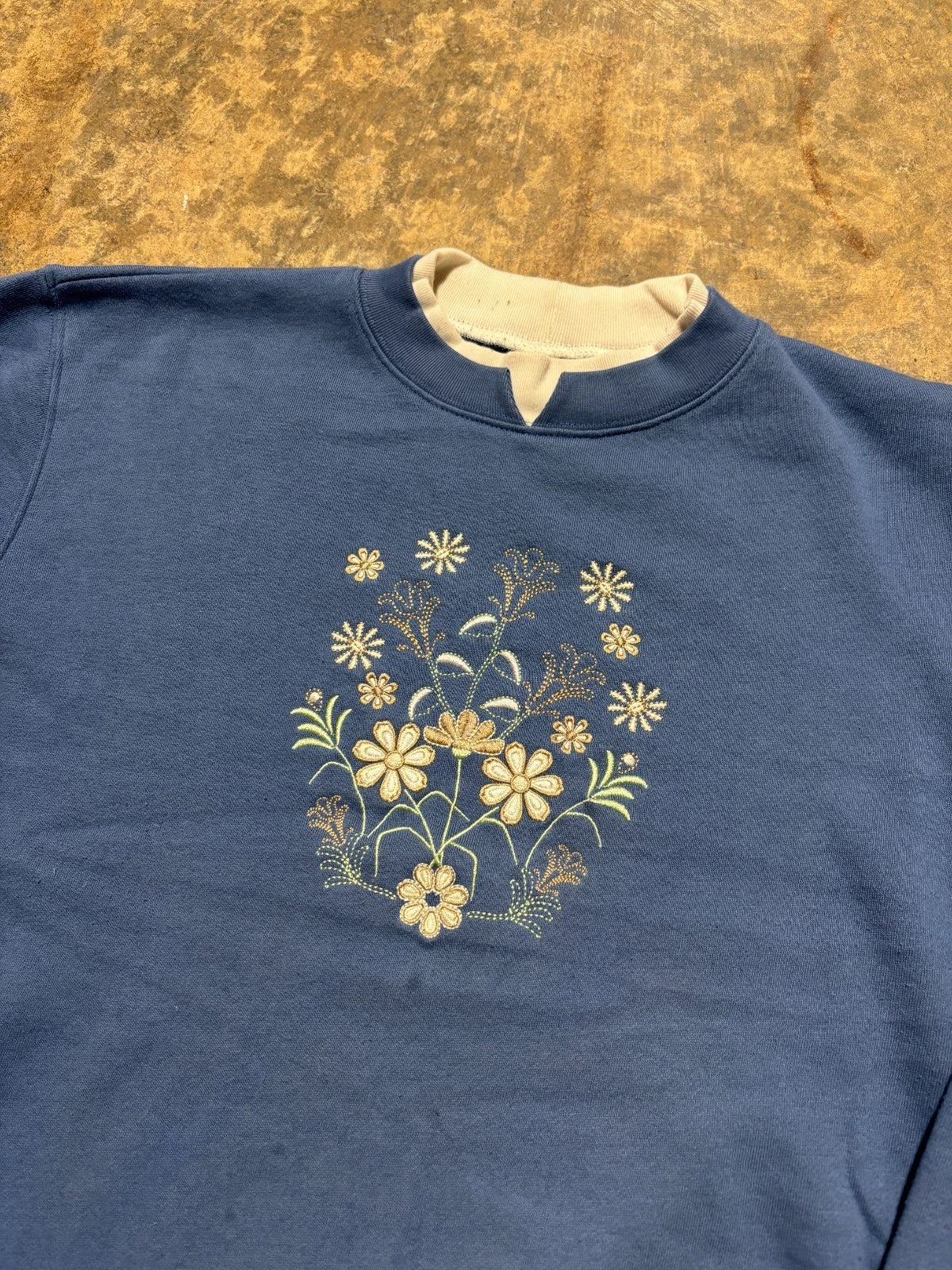 Vintage Flower Mock Neck Sweatshirt - Size Large - Blue