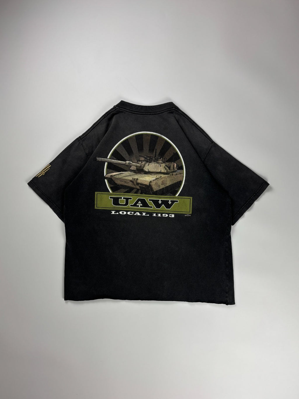 Vintage UAW Army Tank Cropped Tee