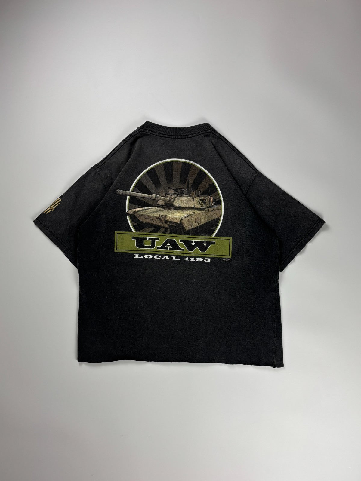 Vintage UAW Army Tank Cropped Tee