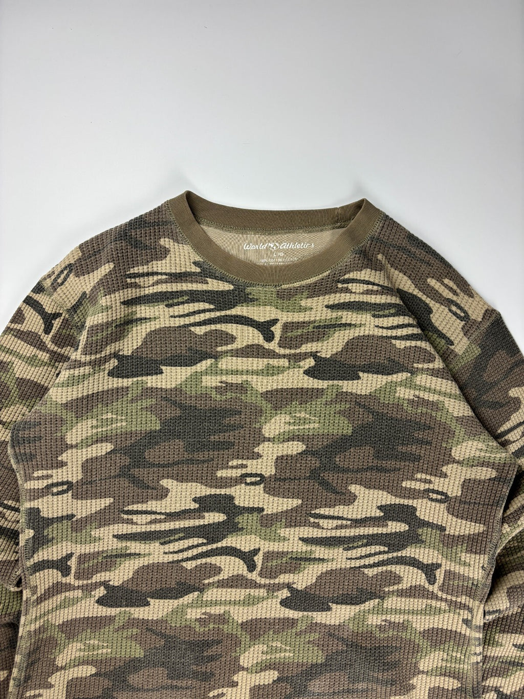 Vintage Camo Cropped Thermal Shirt