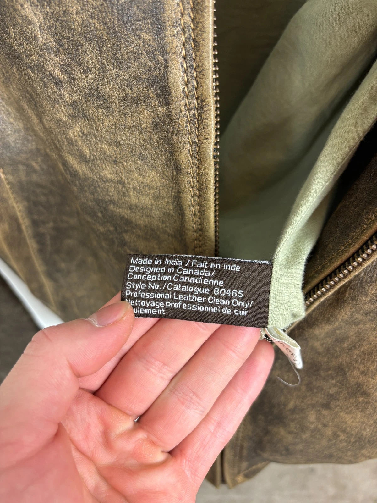 Vintage 1990s Danier Washed Brown Leather Jacket Size Large / Straight Cut Coat