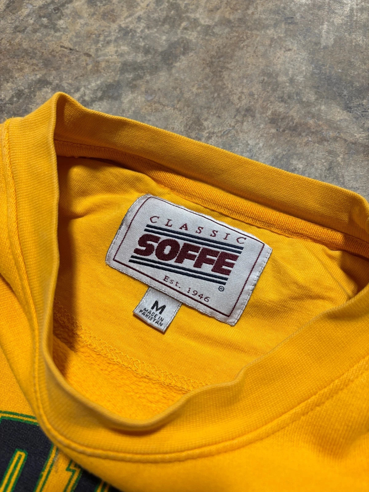 Vintage 1990s Notre Dame Sweatshirt - Yellow Pullover Sweater - Size Medium
