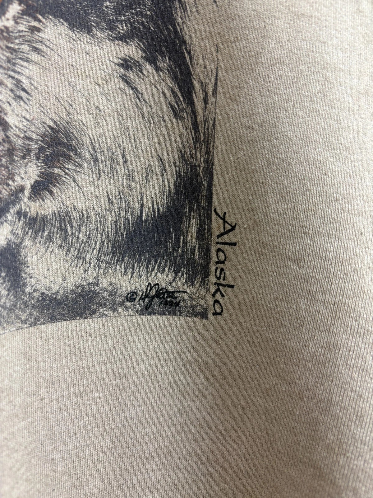 Vintage 1990s Brown Wolf Sweatshirt - Animal Graphic Sweater - Size XL