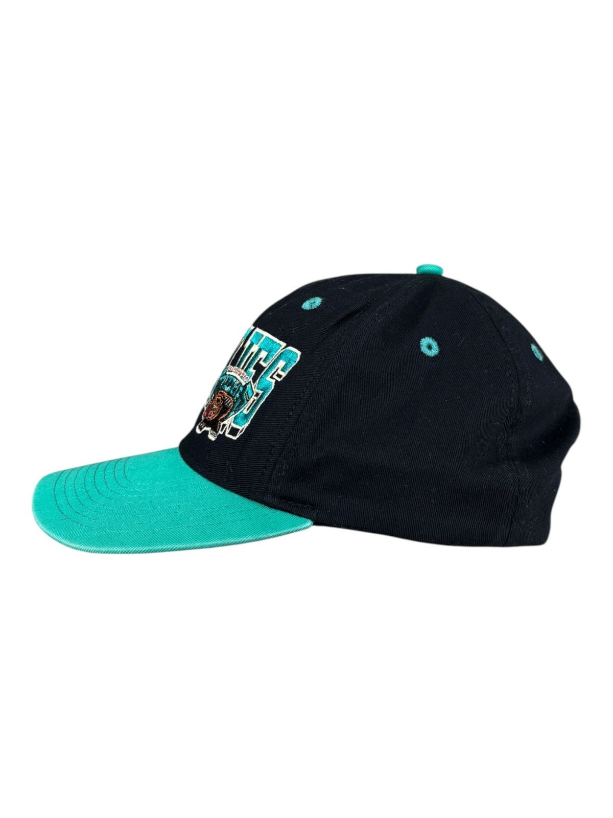 Vintage Adidas Vancouver Grizzlies Snapback Hat