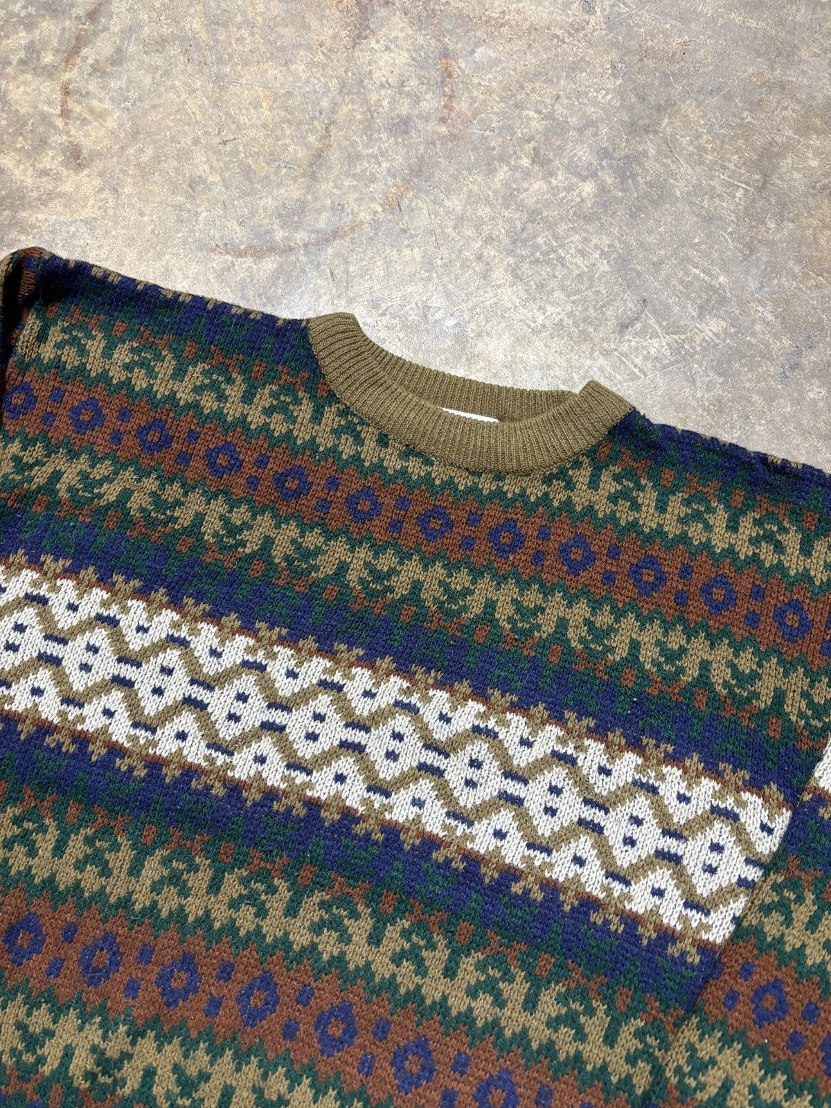 Vintage Functionals Pullover Knit Sweater / Size Large / Abstract Multi Colour