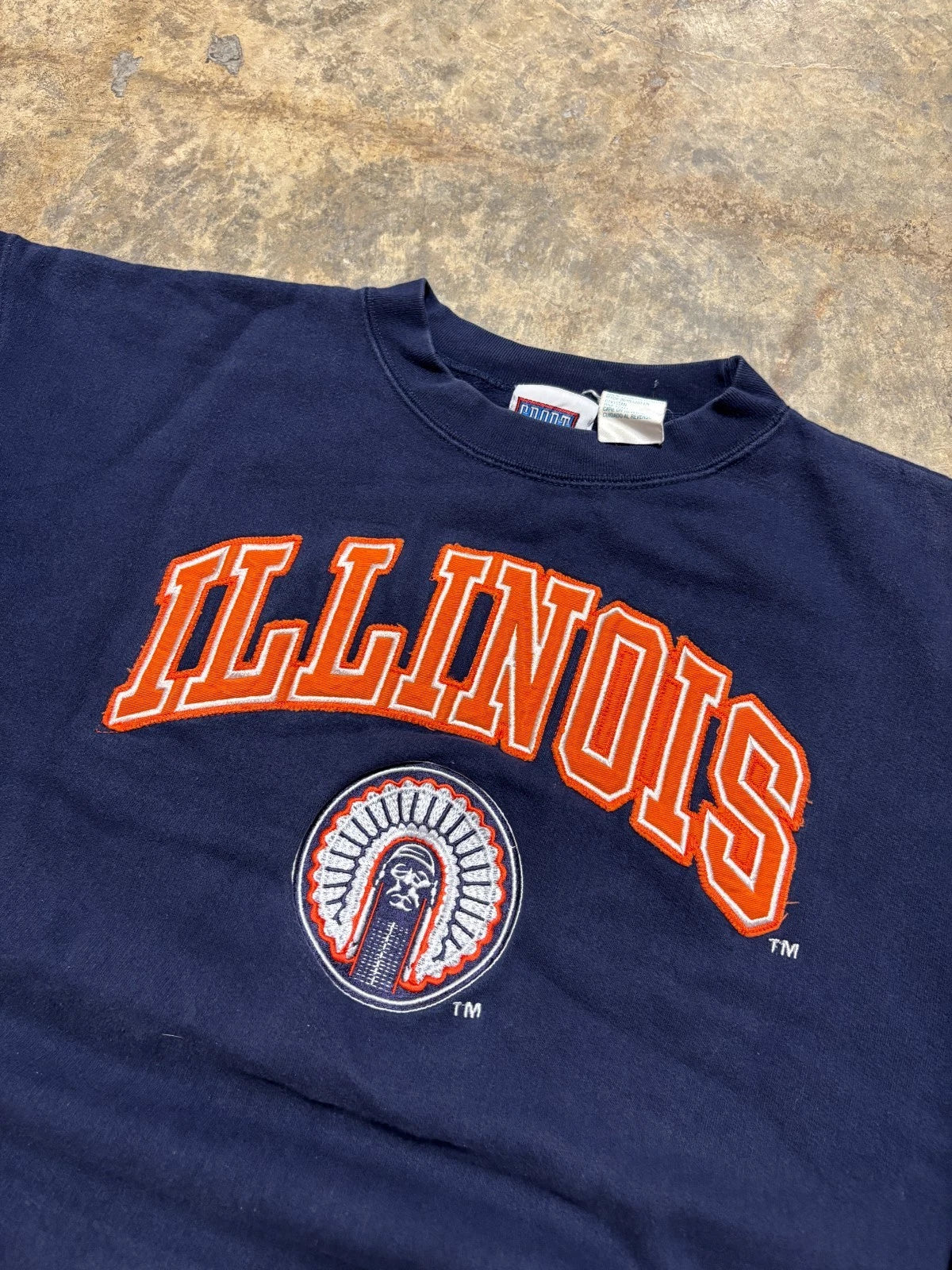 Vintage Illinois University Sweatshirt - NCAA Collegiate Sweater - Size Large