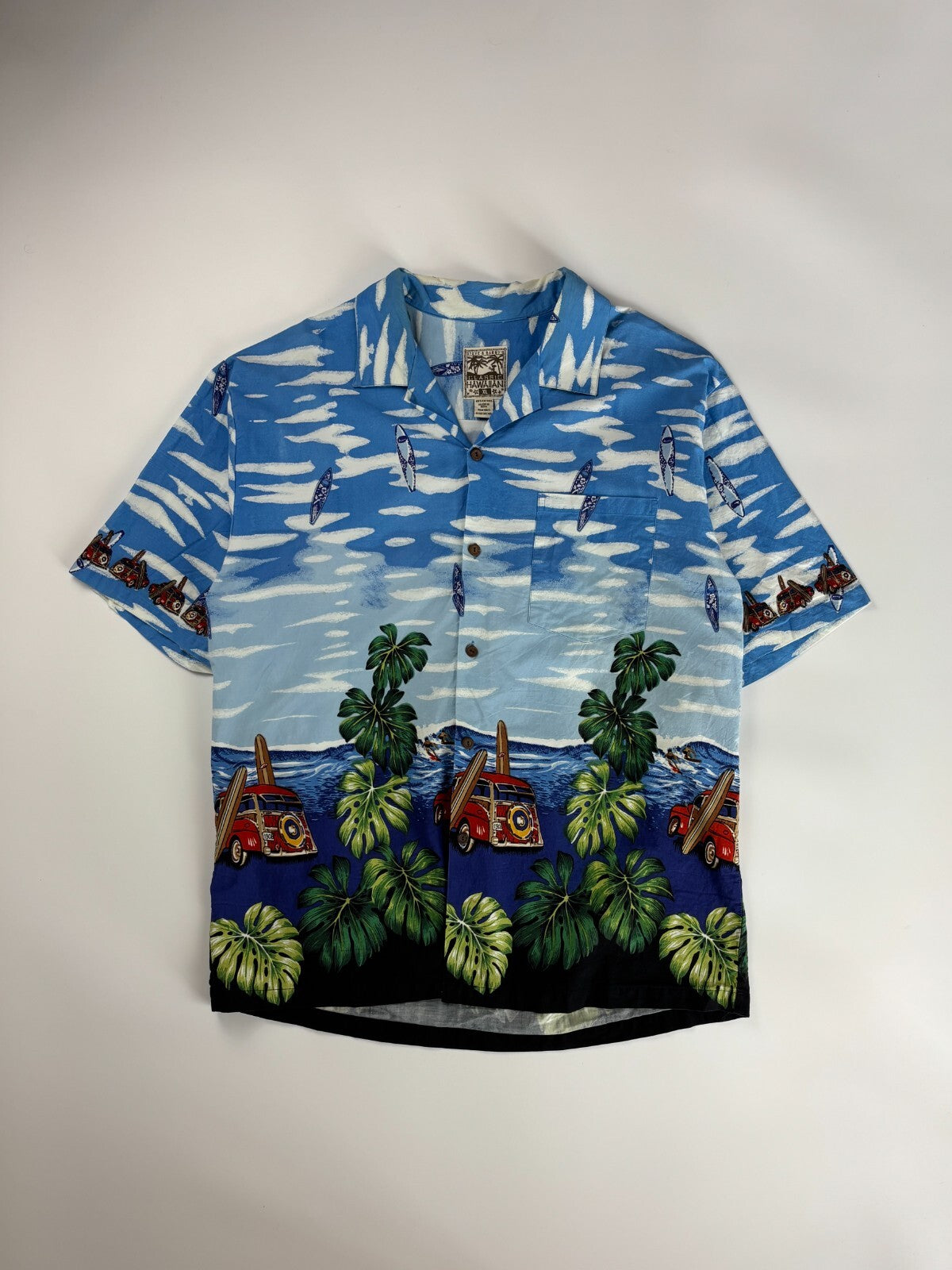 Vintage Classic Hawaiian Button Up Shirt