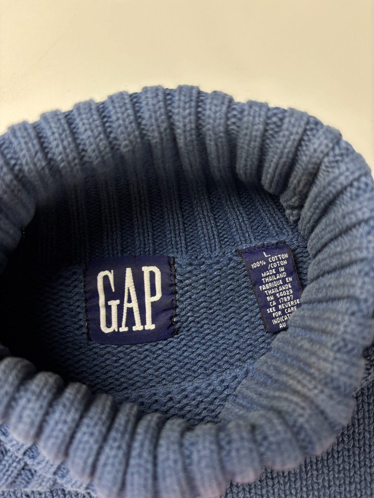 Vintage GAP Turtleneck Knit Sweater
