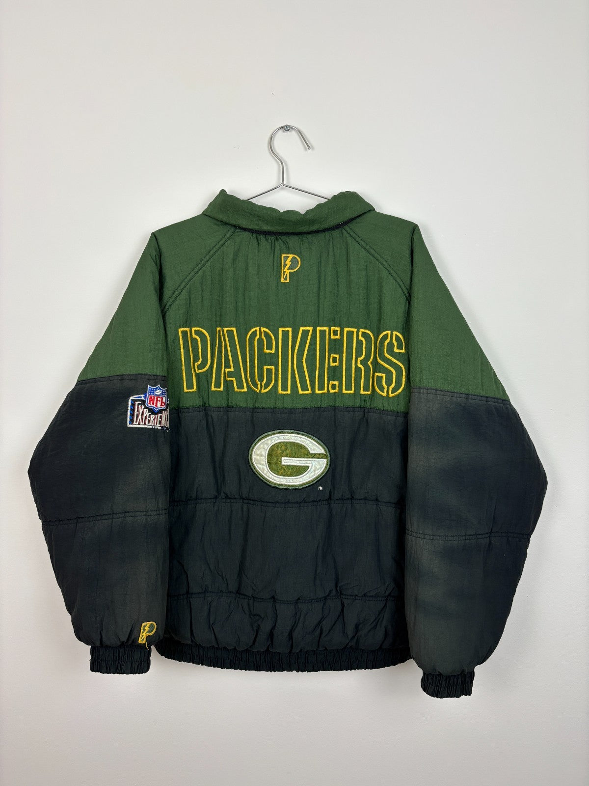 1990s Vintage Pro Player Green Bay Packers Jacket